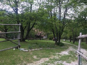 Enceinte de lâhĂ©bergement