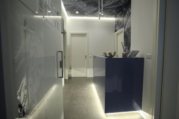 Exterior detail - Caicco suite (Margherita di Savoia)