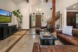 Smart TV, fireplace, table football, ping pong