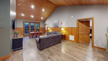 1 chambre, matelas mémoire de forme, décoration personnalisée