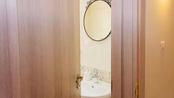 Chambre Double (Velia) | Salle de bain