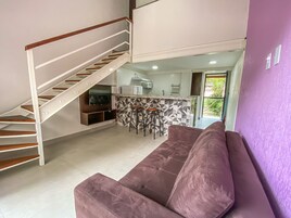 Master Apartment | 起居区 | 液晶电视