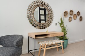 Interior - Trendy Upmarket 2 Bed in De Waterkant - WIFI (Cape Town)