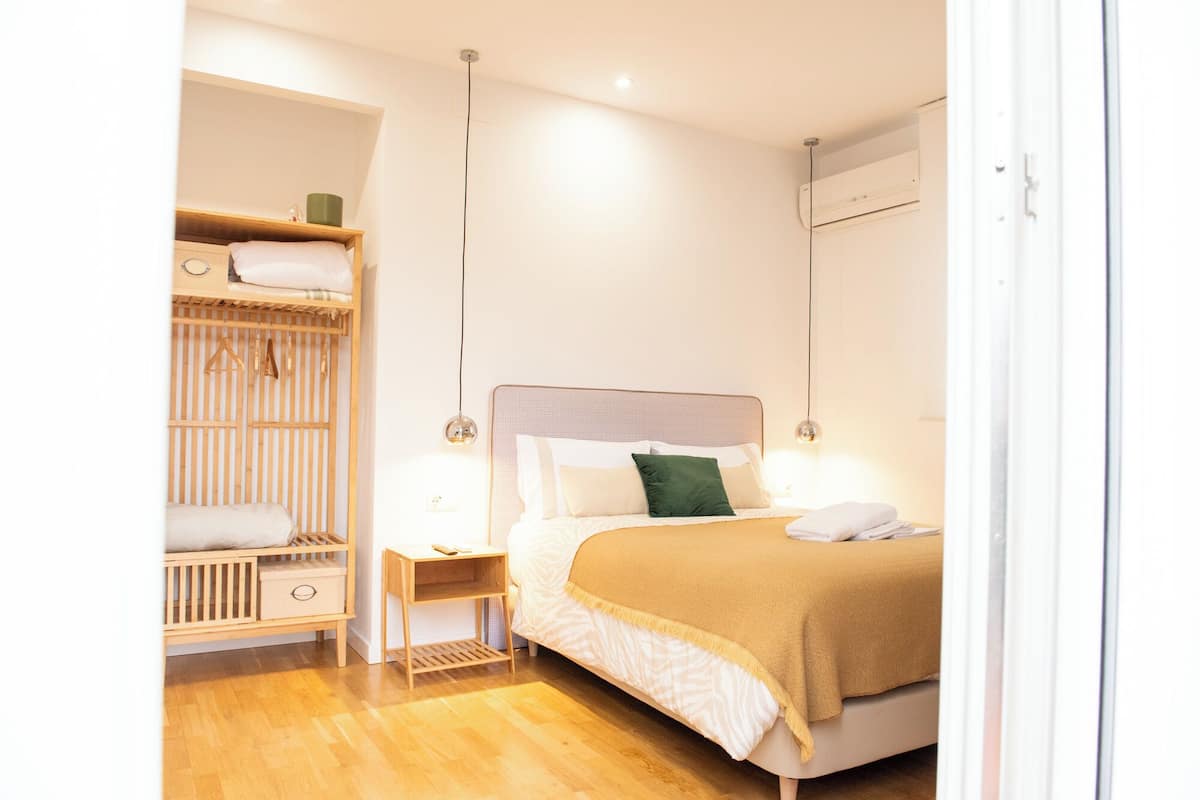 1 bedroom, individually decorated, individually furnished, free WiFi