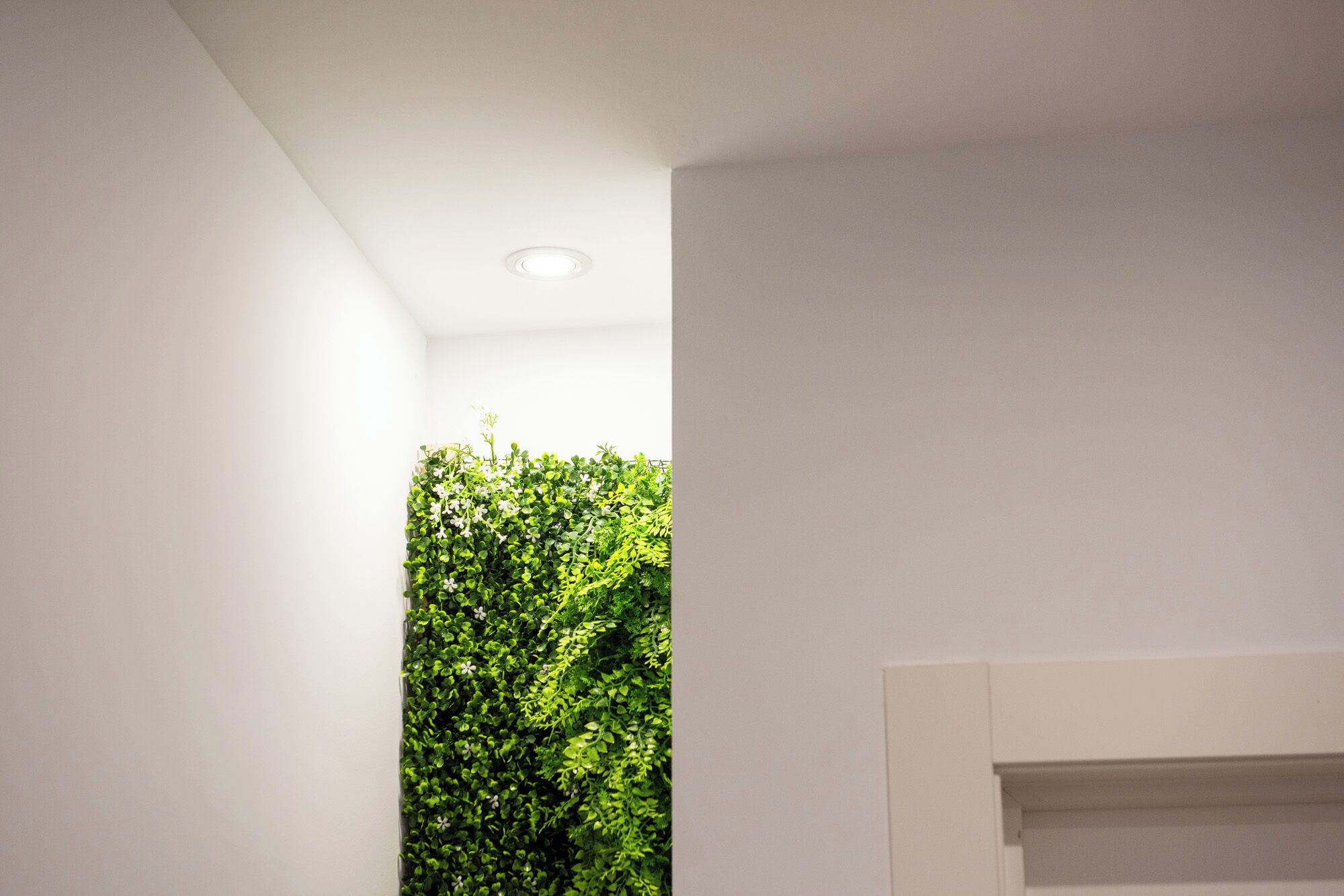 Een 32-inch smart-tv met digitale zenders en een televisie