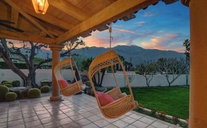 Terrace/patio - Palm Springs 5BR Oasis-Pool,Spa,Hiking,Private,Pet Friendly,Mountain Views,BBQ (Palm Springs)