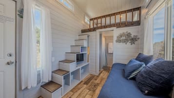2 bedrooms, WiFi