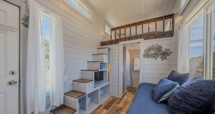 Hilltop Tiny Home (Panguitch Utah)