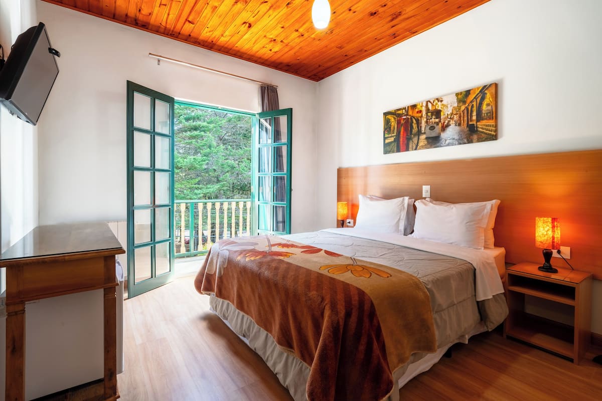 Quarto luxo, sacada | Roupa de cama