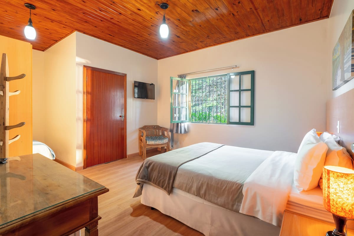 Quarto econômico | Roupa de cama