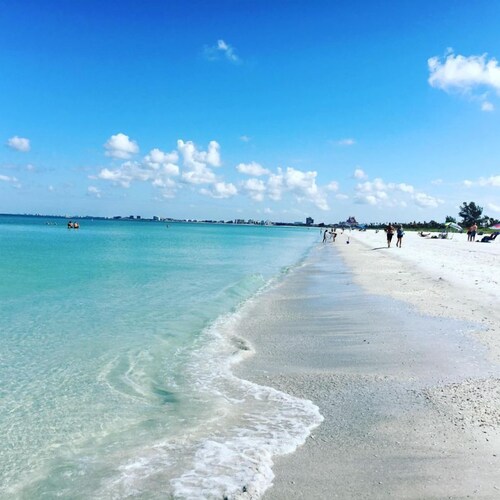 Close to all with a King-bed! Bikes included