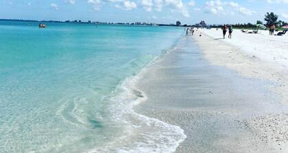 Close to all with a King-bed! Bikes included