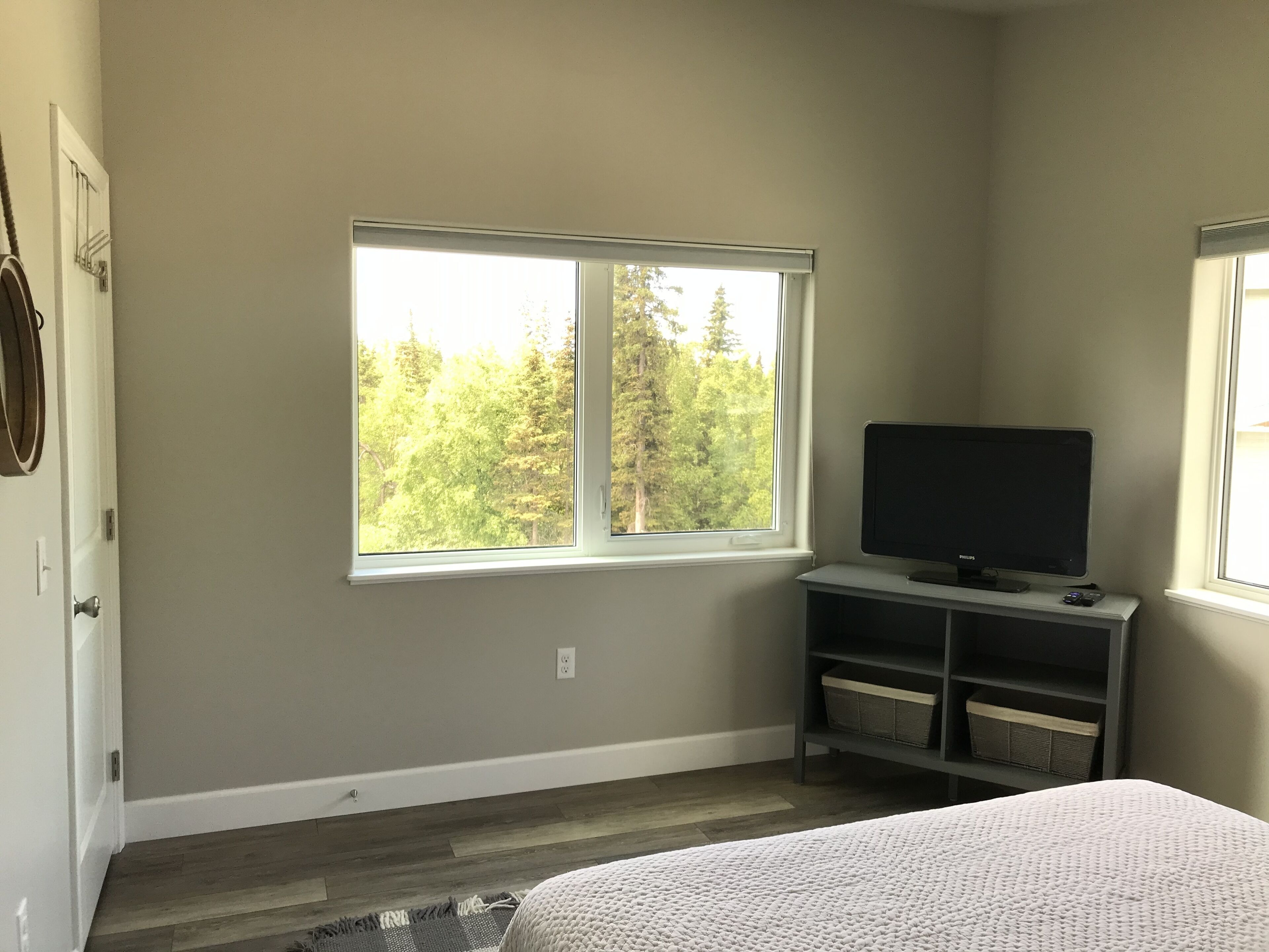 1 bedroom, travel crib, free WiFi, bed sheets