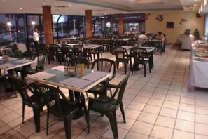 Restaurant - Bali Hai (Acapulco)