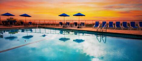 Outdoor pool, a heated pool