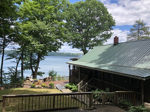 Cozy Cayuga Lakeside Retreat<br>