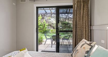 Grevillea Gardens Unit 5