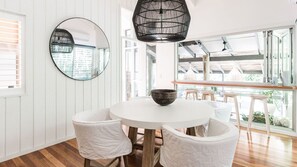 Dining - POOL - DESIGN - STYLE - WALK TO BEACH AND SHOPS (Sunshine Beach)