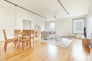 Apartment, 2 Bedrooms | Living area