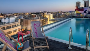 Unclassified image, 4 of 118, button - Moxy Lisbon City (Lisbon)