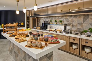 Buffet breakfast for a fee on weekends