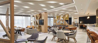 Courtyard by Marriott London City Airport