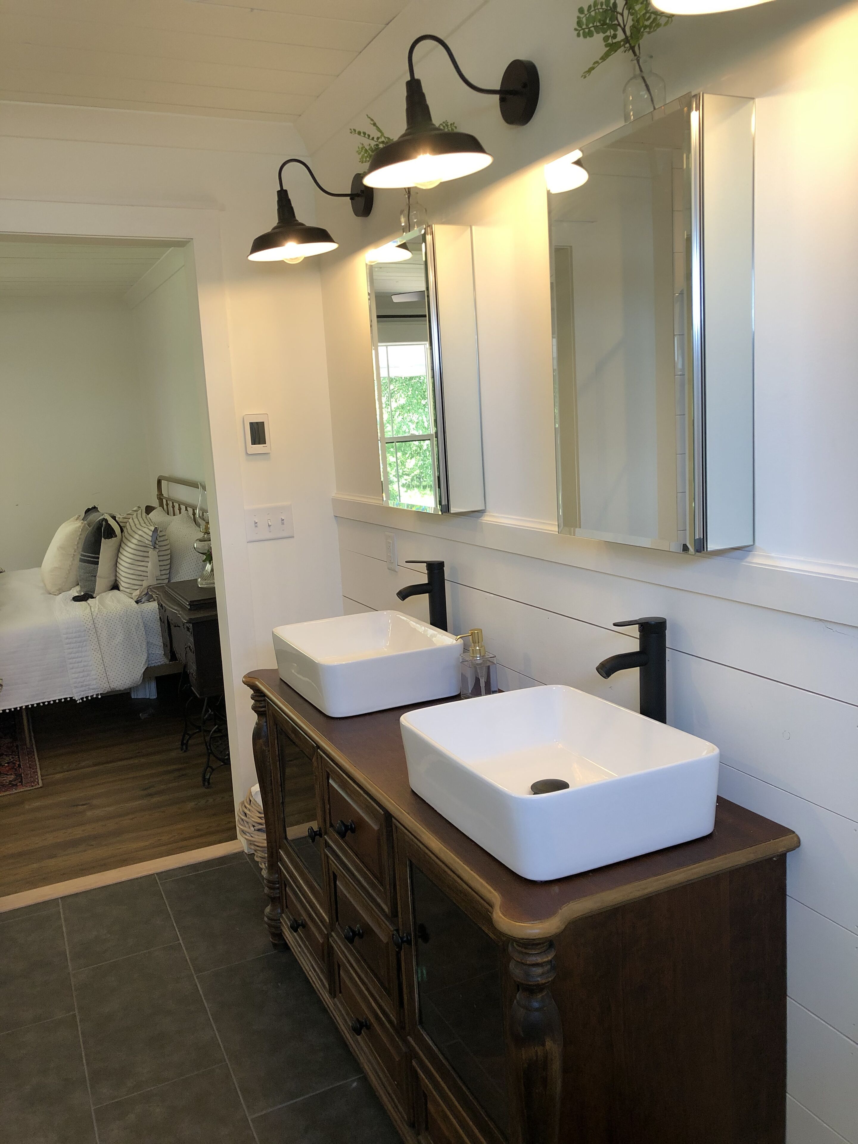 3 chambres, Wi-Fi gratuit, draps fournis