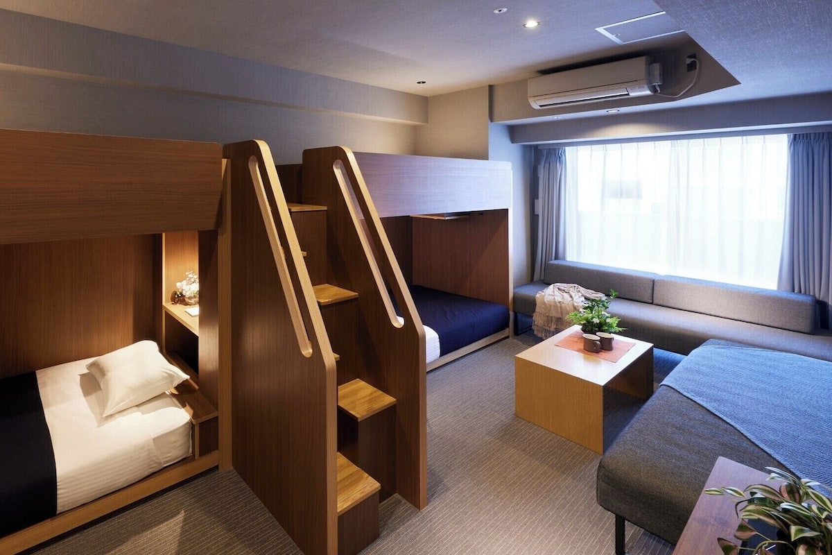 In-room safe, blackout drapes, bed sheets