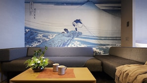 In-room safe, blackout drapes, bed sheets