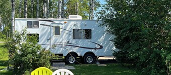 Eagle- Camper at Sunset Bay 