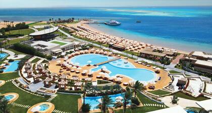 Rixos Premium Magawish Suites and Villas