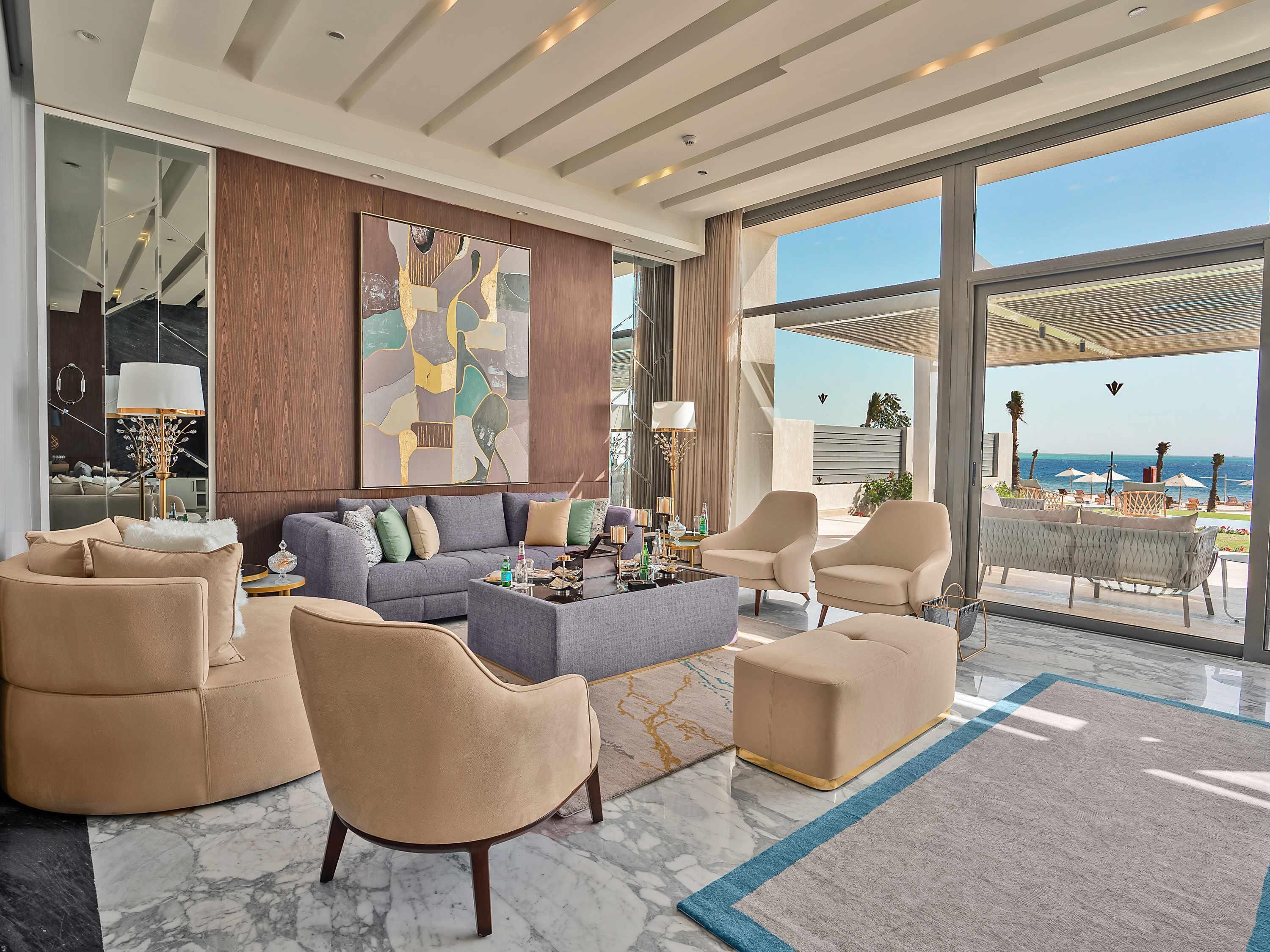 1 soverom, minibar (inkludert), safe på rommet og skrivebord