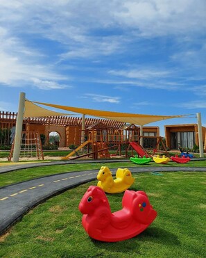 Children's play area - outdoor - Rixos Premium Magawish Suites and Villas (Hurghada)