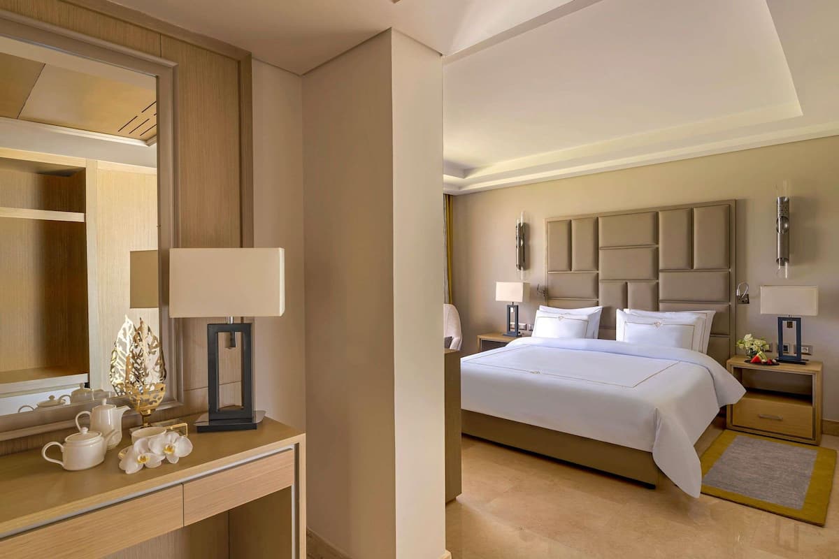 Pool Villa With Twin Beds | 1 soverom, minibar (inkludert), safe på rommet og skrivebord