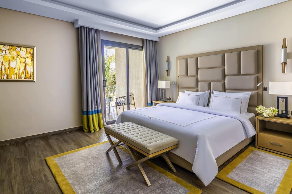 Lagoon Deluxe Suite King Bed Sea View | 1 makuuhuone, ilmaiset minibaarituotteet, tallelokero huoneessa