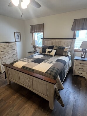 3 habitaciones, tabla de planchar con plancha y wifi gratis 