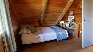 2 bedrooms