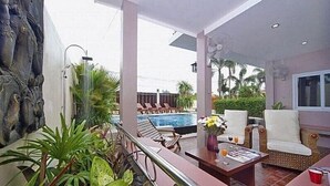 Unclassified image, 3 of 30, button - Pool Villa Pattaya - ViewPoint 2 (Pattaya)