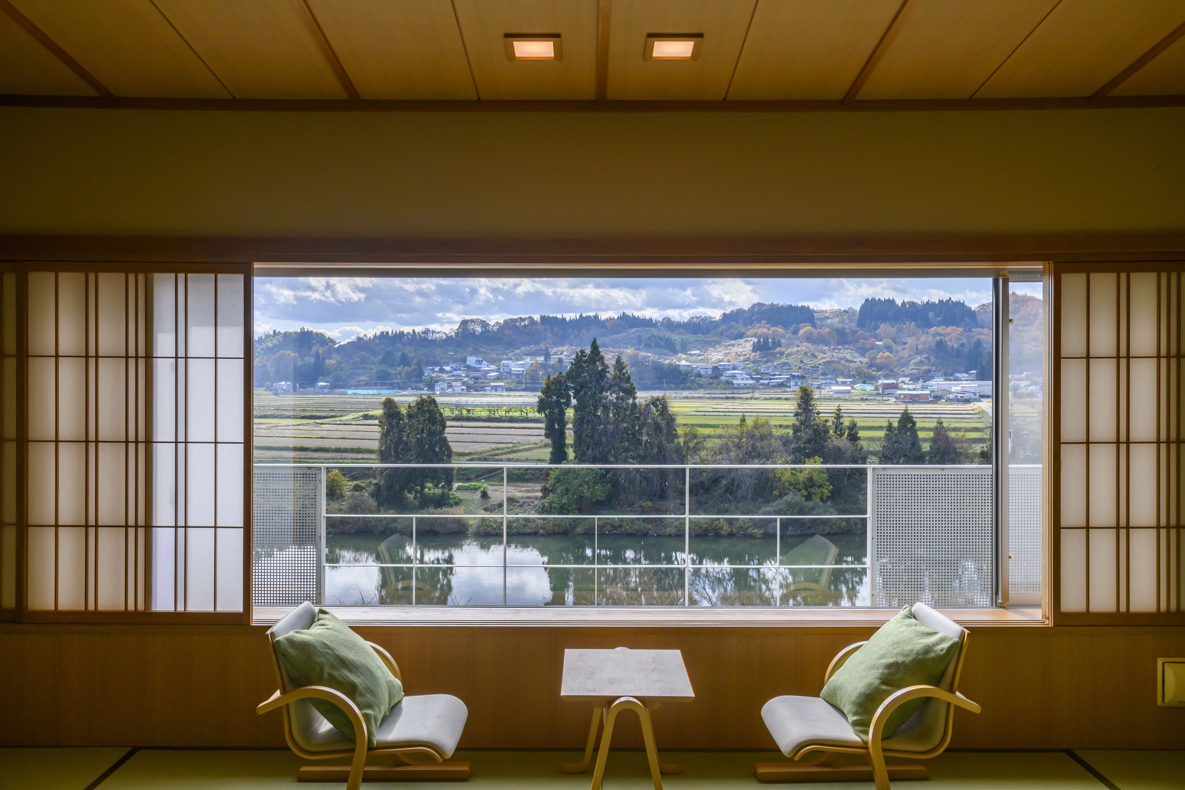 ห้องสแตนดาร์ด, ปลอดบุหรี่, วิวแม่น้ำ (Japanese Style, 15 tatami) | เครื่องนอนระดับพรีเมียม, ตู้นิรภัยในห้องพัก, โต๊ะทำงาน, Wi-Fi ฟรี