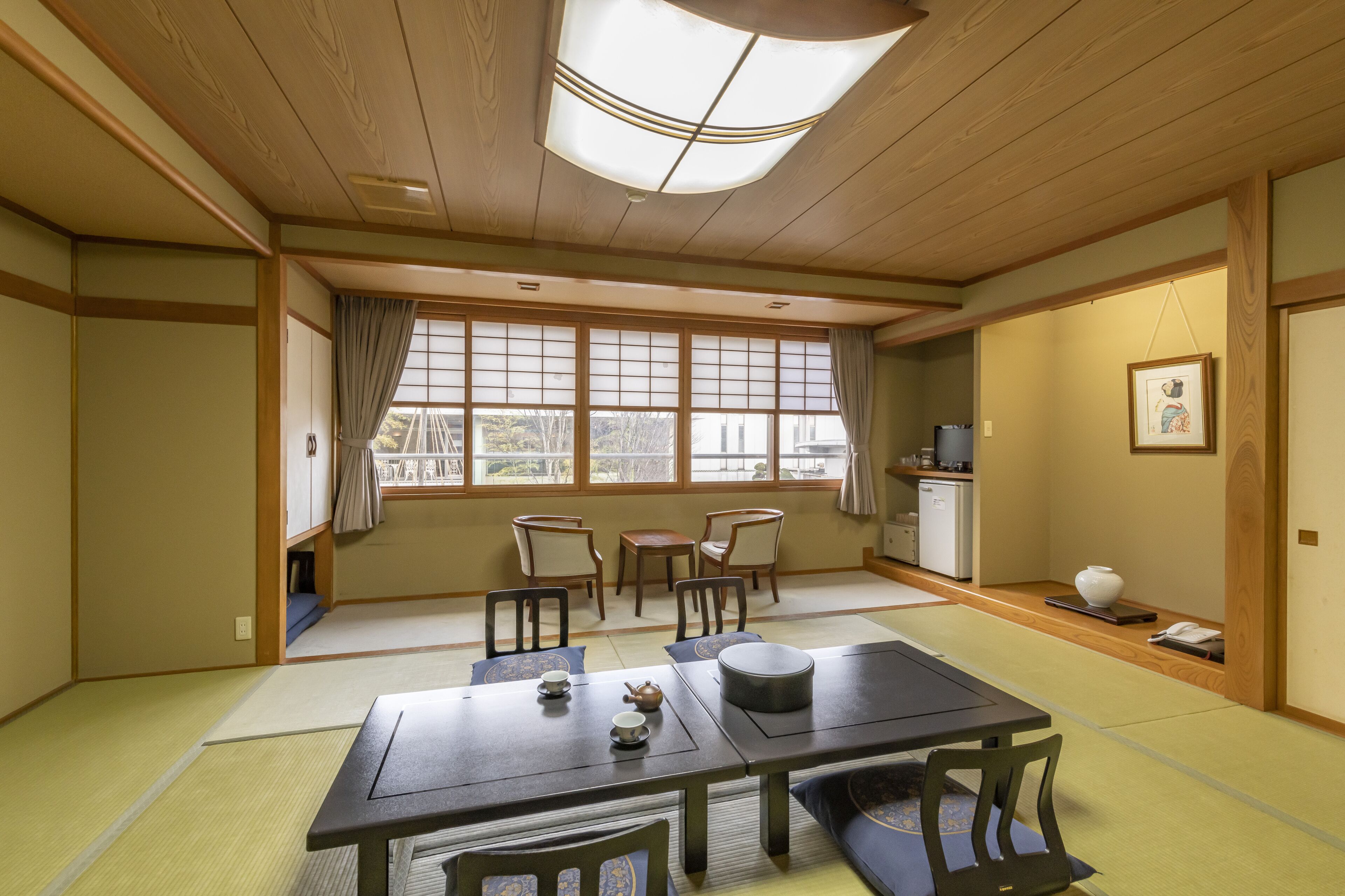 Comfort Japanese Style Room, 12 tatami, Non Smoking | In-room safe, desk, free WiFi