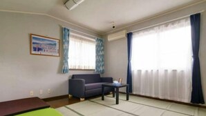 6人部屋 専用バスルーム