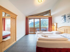 Apartment (8-persoonsappartement) | Interior - Landal Chalet Matin (Buerserberg)