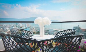 Studio Desain | Teras/patio