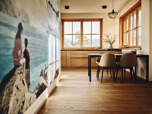 تناول الطعام