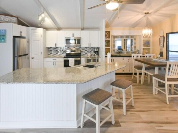 Fridge, microwave, stovetop, toaster