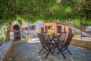 Terrace/patio - San Servolo (Novigrad)