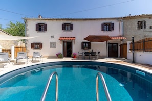 Front of property - Casa Bepo&bepa (Buzet)
