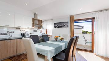Apartment (A1) | Dining room