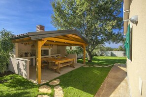 Property grounds - Villa Oliva (Porec)