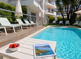 Piscina externa sazonal
